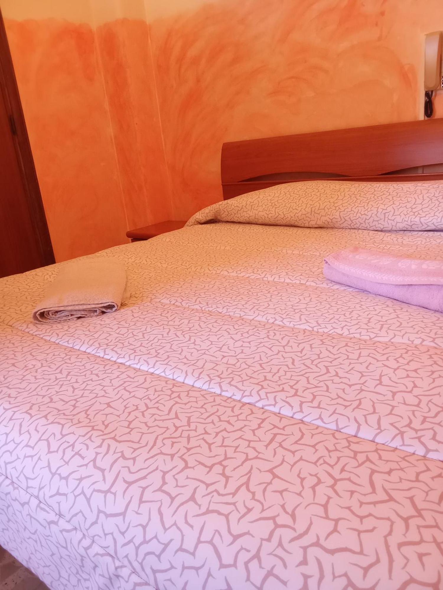 Casa Etna Hotel Randazzo Buitenkant foto